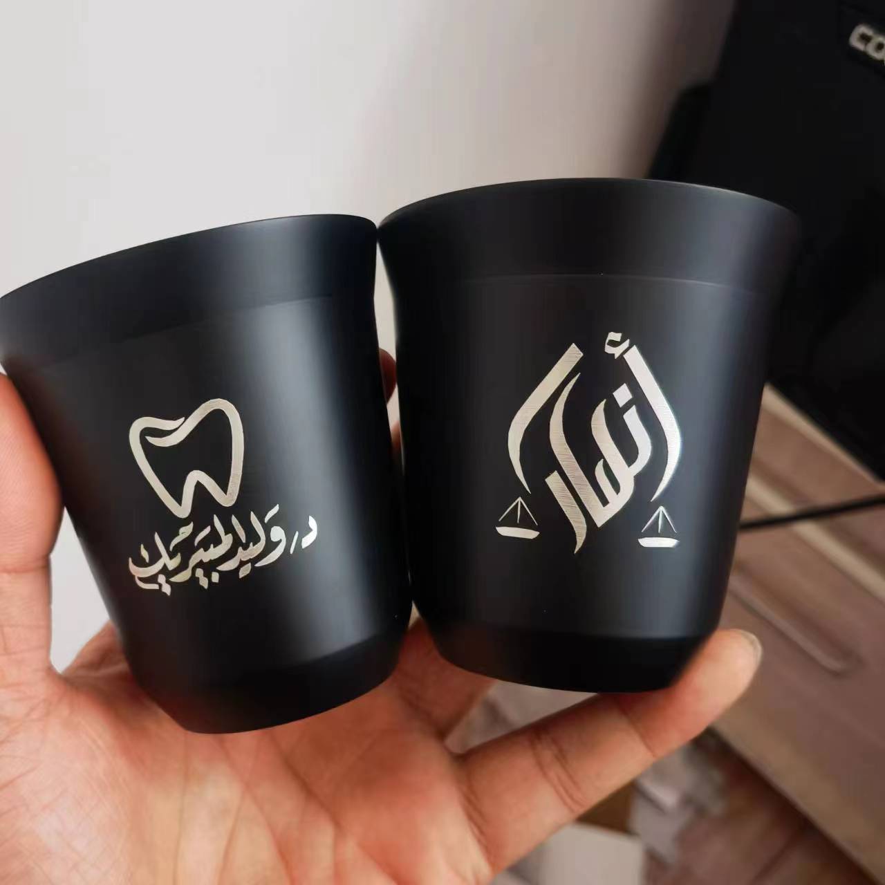 Izolowane kubki do espresso z  – Double Wall Mug recenzja i cena