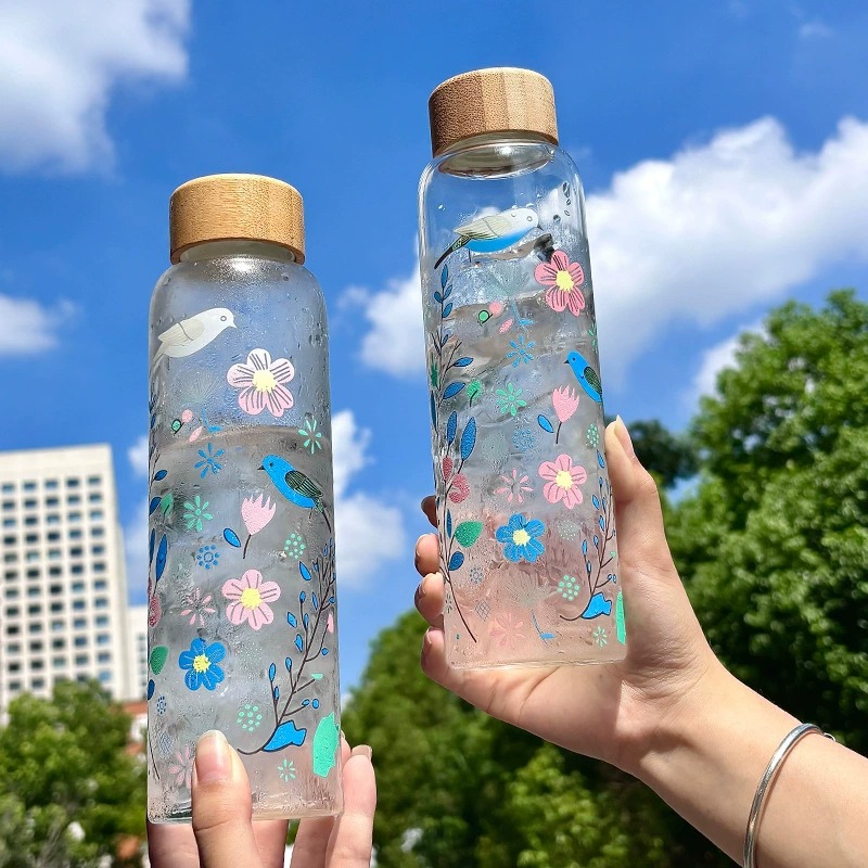 Szklanka zmieniająca kolor pod – Cold Brew Bottle recenzja i cena